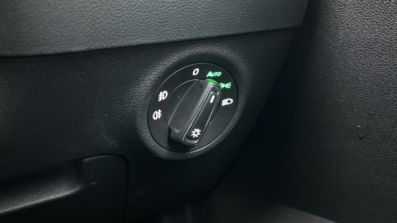 Skoda Karoq 1.5 TSI SE L 5dr Petrol Estate